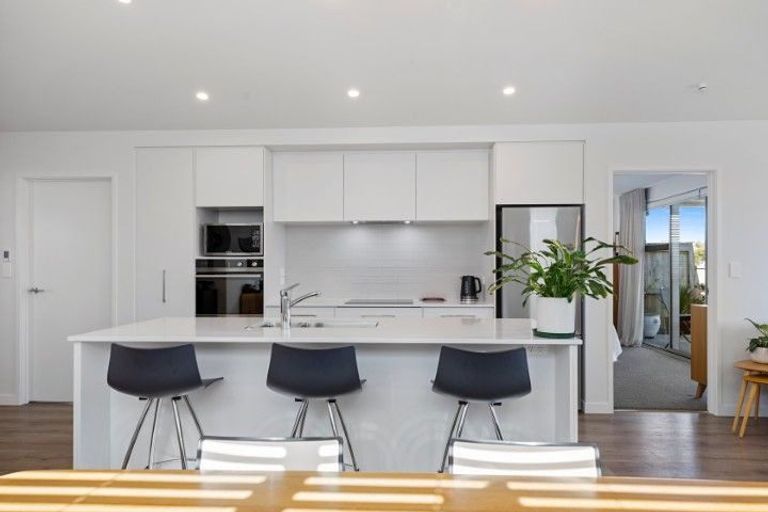 Photo of property in 74 Saint Pauls Drive, Brookfield, Tauranga, 3110