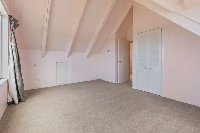 Photo of property in 906 Papamoa Beach Road, Papamoa Beach, Papamoa, 3118