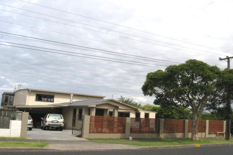 Photo of property in 35 Toroa Street, Torbay, Auckland, 0630
