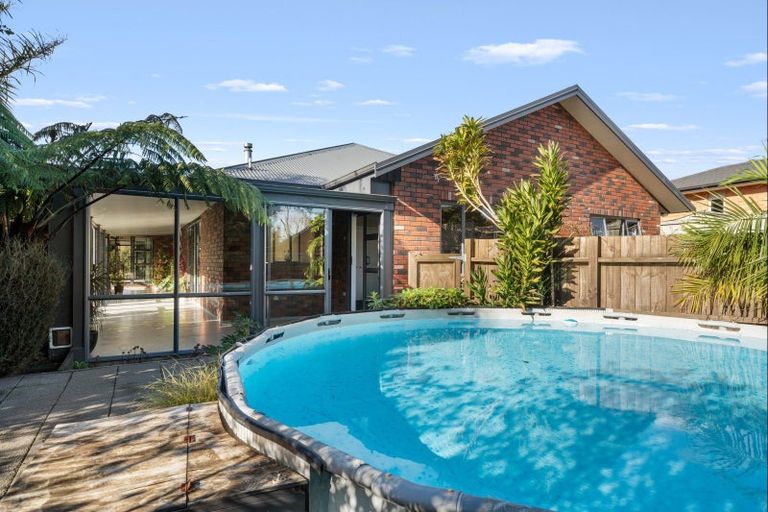 Photo of property in 69f Karamea Street, Whalers Gate, New Plymouth, 4310