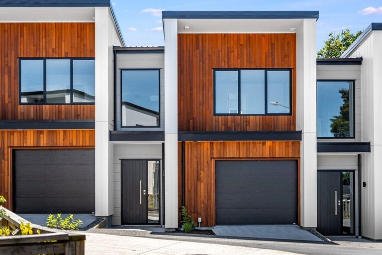 Photo of property in 23 Pakura Place, Wainuiomata, Lower Hutt, 5014