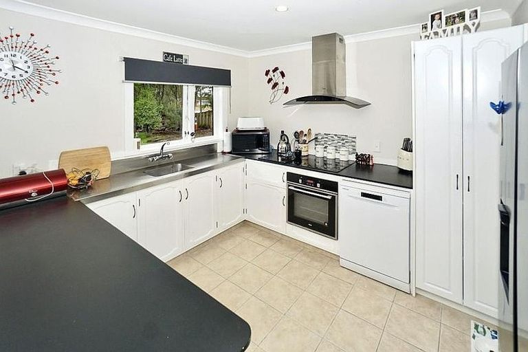 Photo of property in 61 Moehau Street, Te Puke, 3119