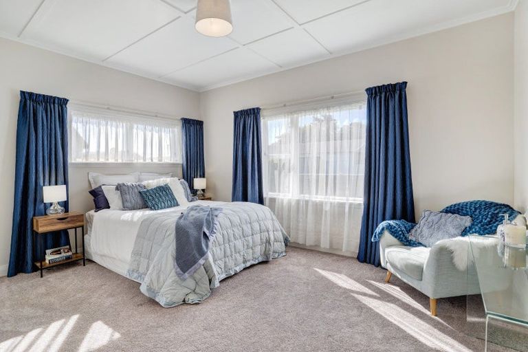 Photo of property in 2 Wakelin Street, Carterton, 5713