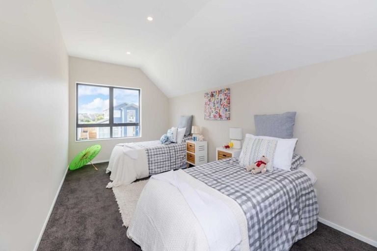 Photo of property in 18 Myland Drive, Hobsonville, Auckland, 0616