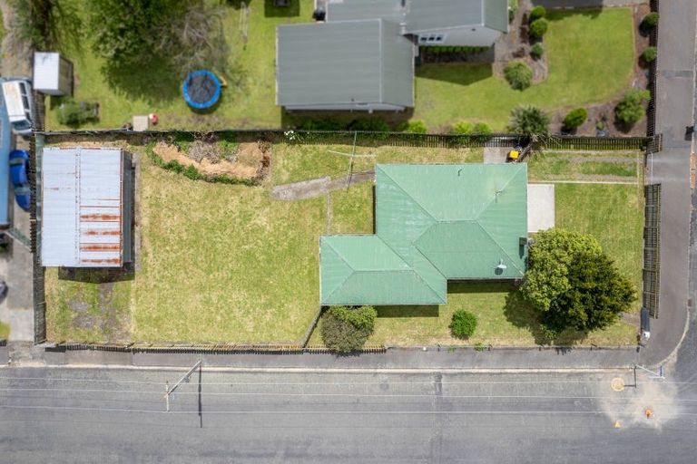 Photo of property in 18 Dublin Street, Dannevirke, 4930