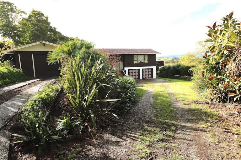 Photo of property in 28 Fairburn Road, Kaitaia, 0482