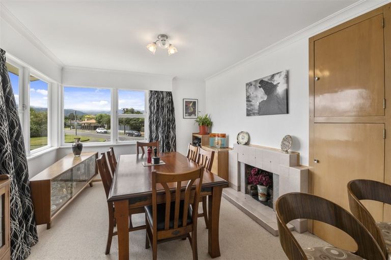 Photo of property in 1 Glen Street, Levin, 5510