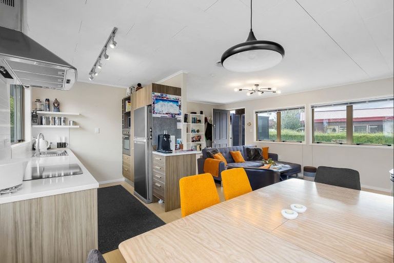 Photo of property in 11a Mackenzie Street, National Park, Owhango, 3989