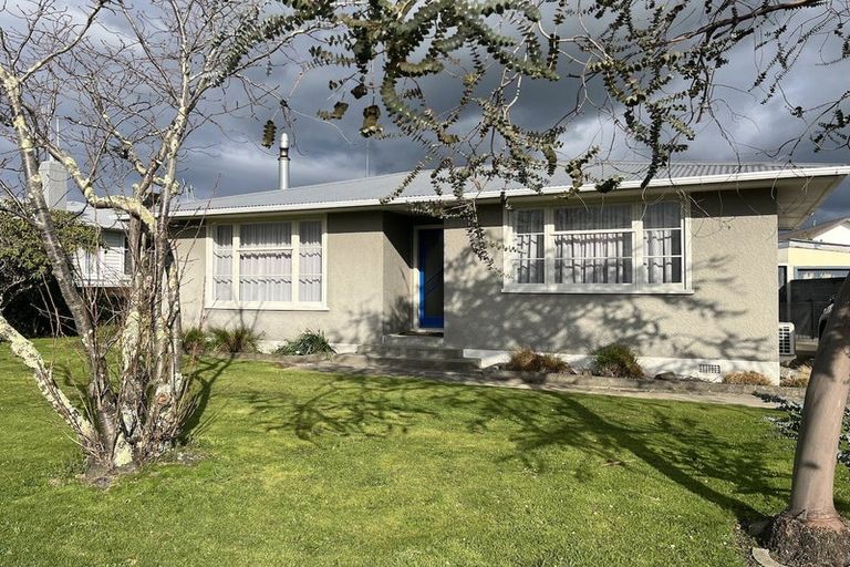 Photo of property in 8 Paisley Street, Awapuni, Palmerston North, 4412