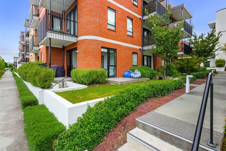 Photo of property in 3/81g Mapou Road, Hobsonville, Auckland, 0616