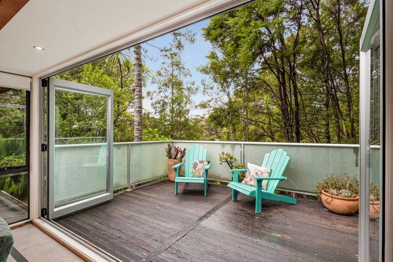 Photo of property in 66 Shetland Street, Glen Eden, Auckland, 0602