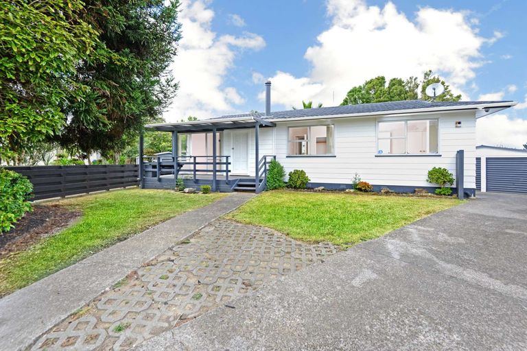 Photo of property in 15 Astor Place, Manurewa, Auckland, 2102