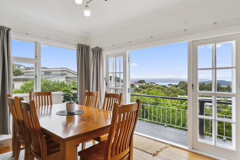 Photo of property in 34 Mandalay Terrace, Khandallah, Wellington, 6035