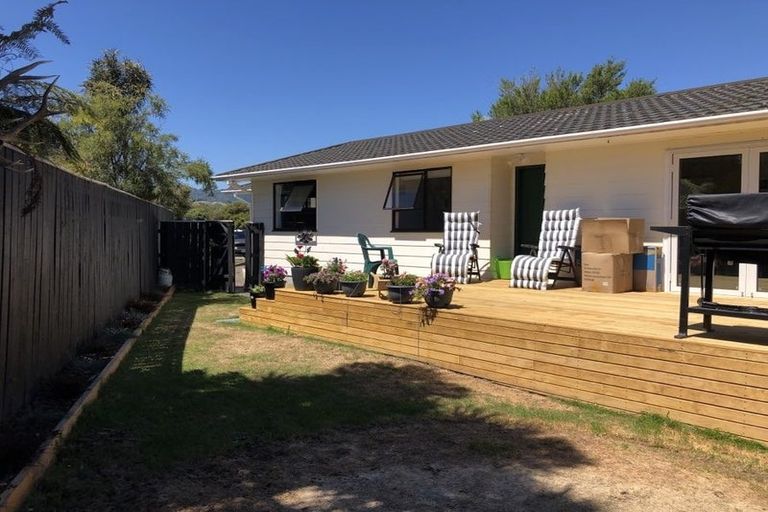 Photo of property in 12a Sharda Grove, Paraparaumu Beach, Paraparaumu, 5032