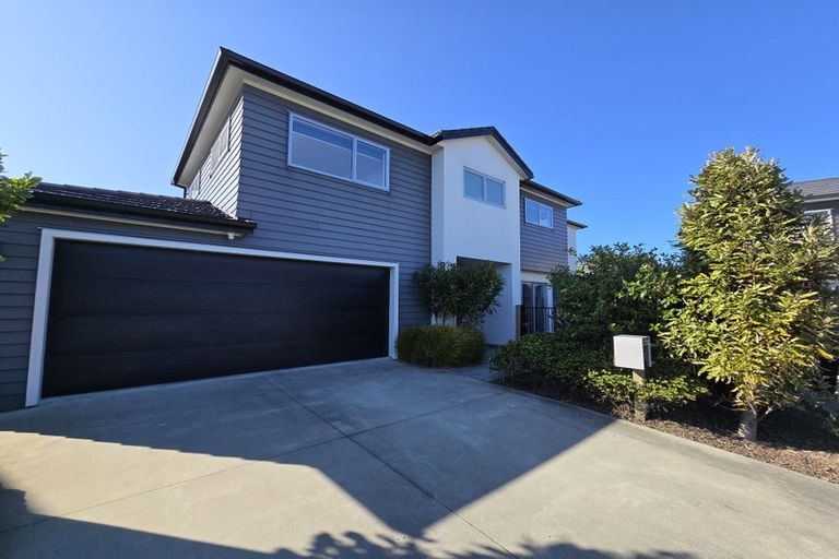 Photo of property in 166 John Burke Drive, Aotea, Porirua, 5024