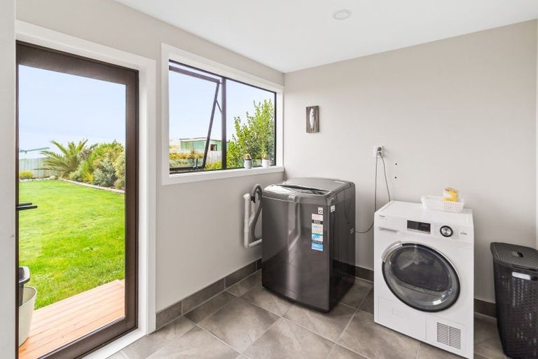 Photo of property in 21 Braddon Street, Saint Andrews, 7988