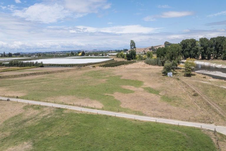 Photo of property in 83 Douglas Road, Motueka, 7196
