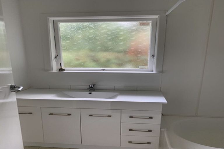 Photo of property in 27 Greenan Drive, Flat Bush, Auckland, 2019