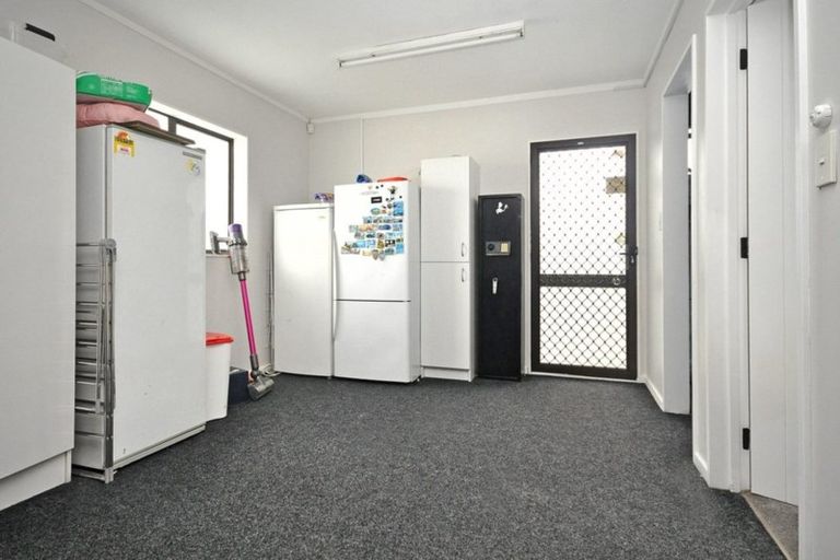 Photo of property in 4/55 Mountain Road, Mangere Bridge, Auckland, 2022