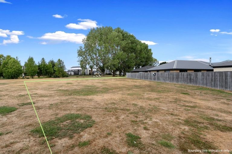 Photo of property in 18 Norrie Way, Kaiapoi, 7630