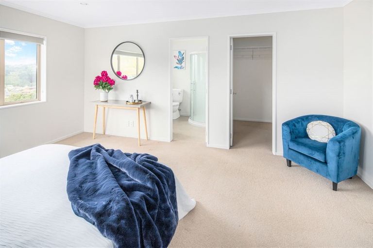 Photo of property in 60 Mauldeth Terrace, Churton Park, Wellington, 6037