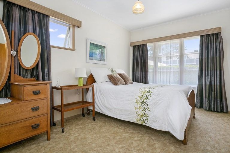 Photo of property in 35 Queen Street, Cambridge, 3434