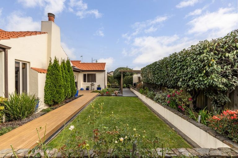 Photo of property in 11 Park Lane, Greenmeadows, Napier, 4112