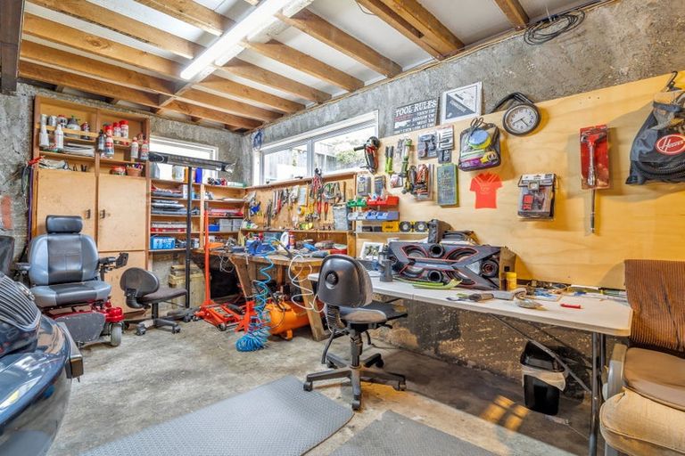 Photo of property in 11 Ries Street, Dannevirke, 4930