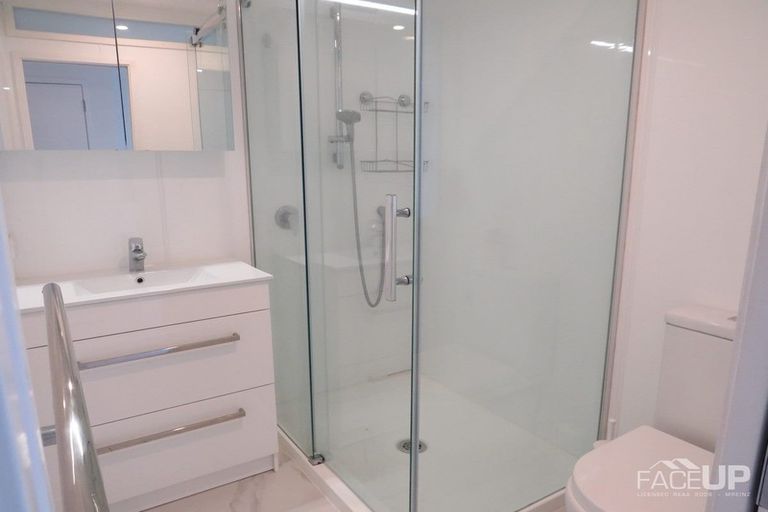 Photo of property in 166 Hobsonville Point Road, Hobsonville, Auckland, 0616