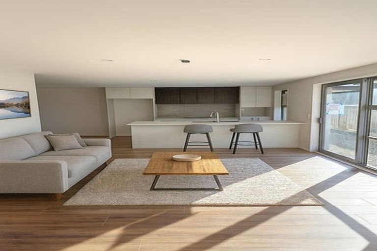 Photo of property in 35 Ella Street, Rolleston, 7614