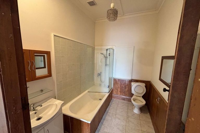 Photo of property in 17a Princes Street, Hawera, 4610