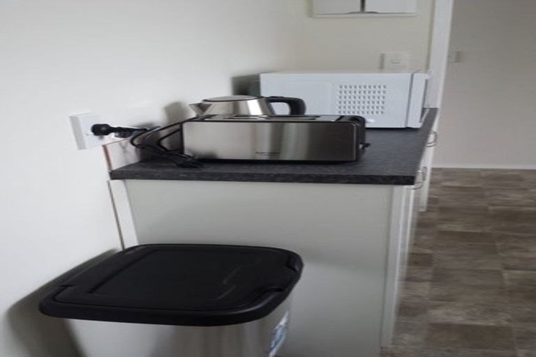 Photo of property in 1 Avon Terrace, Taradale, Napier, 4112