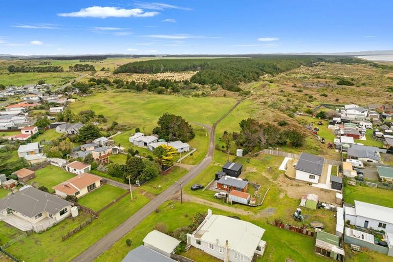 Photo of property in 10 Omanu Street, Koitiata, Whanganui, 4581