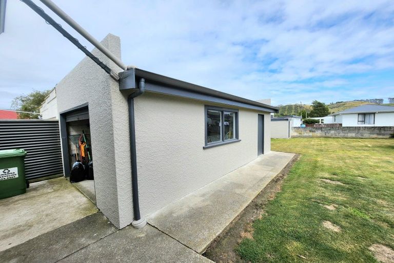 Photo of property in 60 Taward Street, Oamaru North, Oamaru, 9400