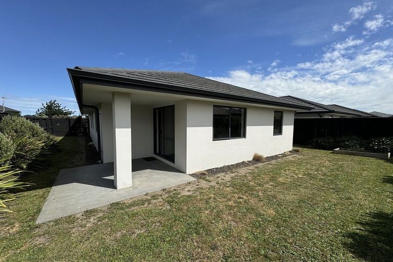 Photo of property in 8 Hartford Crescent, Rolleston, 7615