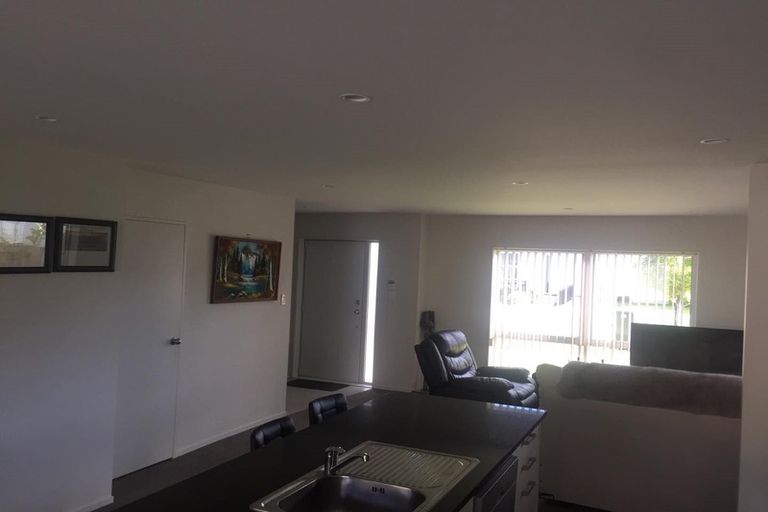 Photo of property in 41 Treestump Road, Takanini, 2112