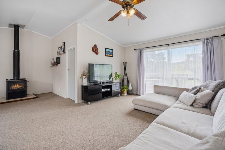 Photo of property in 21 Clotworthy Crescent, Onerahi, Whangarei, 0110