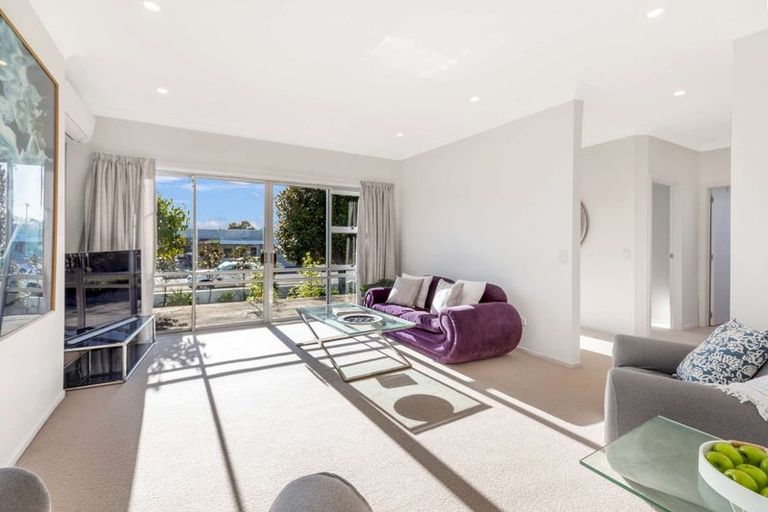 Photo of property in 186 Bath Street, Levin, 5510