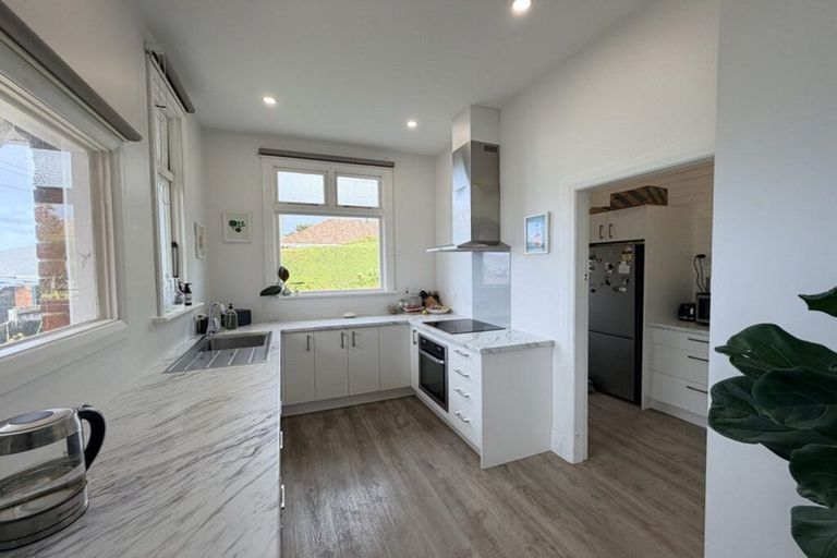 Photo of property in 125 Oakwood Avenue, Balaclava, Dunedin, 9011
