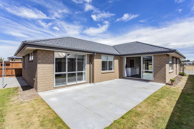 Photo of property in 38 Cleland Crescent, Kaiapoi, 7630