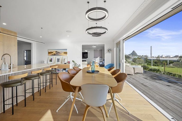 Photo of property in 26a Whiteley Street, Moturoa, New Plymouth, 4310