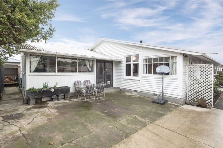Photo of property in 108 Randolph Street, Woolston, Christchurch, 8062
