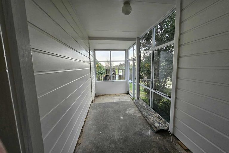 Photo of property in 19 Humphreys Grove, Titahi Bay, Porirua, 5022