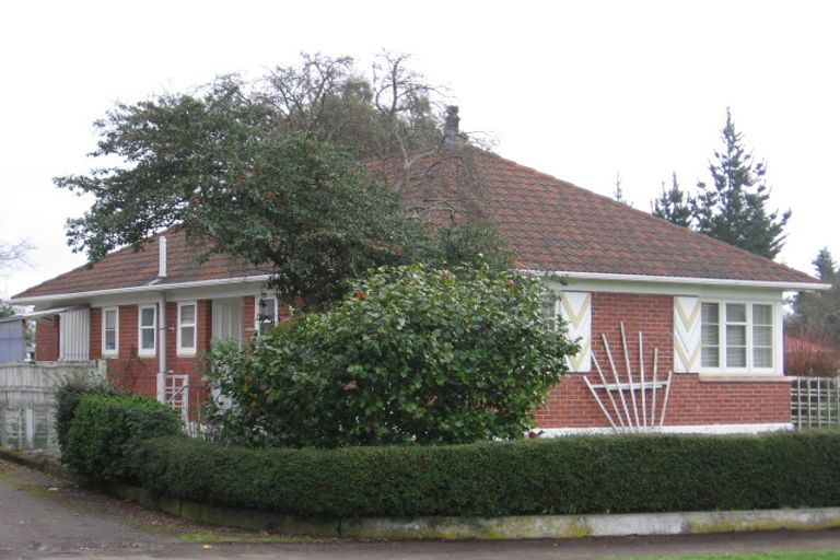 Photo of property in 37 Masters Crescent, Masterton, 5810