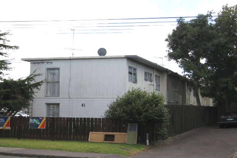 Photo of property in 8/41 Anzac Road, Browns Bay, Auckland, 0630