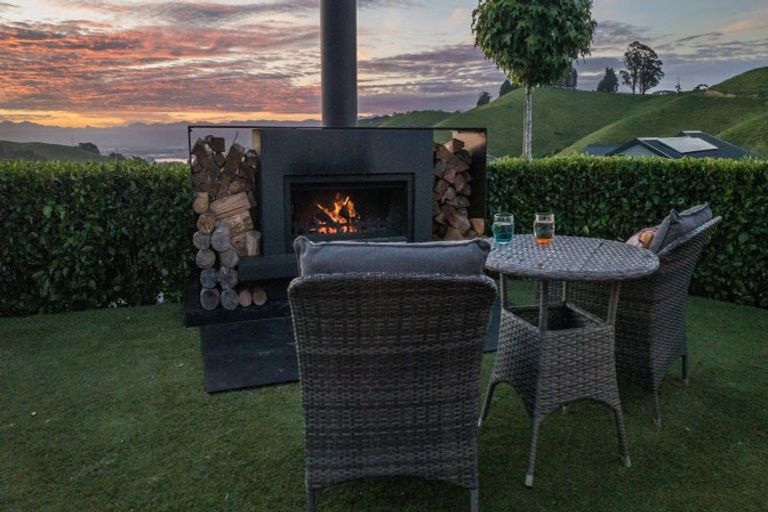 Photo of property in 17 Huntaway Close, Stoke, Nelson, 7011