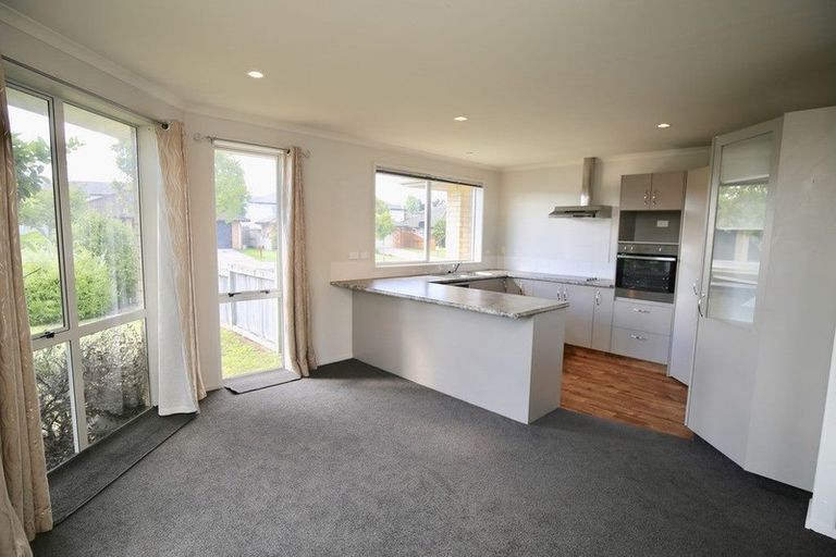 Photo of property in 21 Parkside Drive, Huntington, Hamilton, 3210