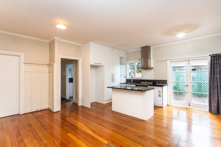 Photo of property in 9a Craven Street, Sockburn, Christchurch, 8042