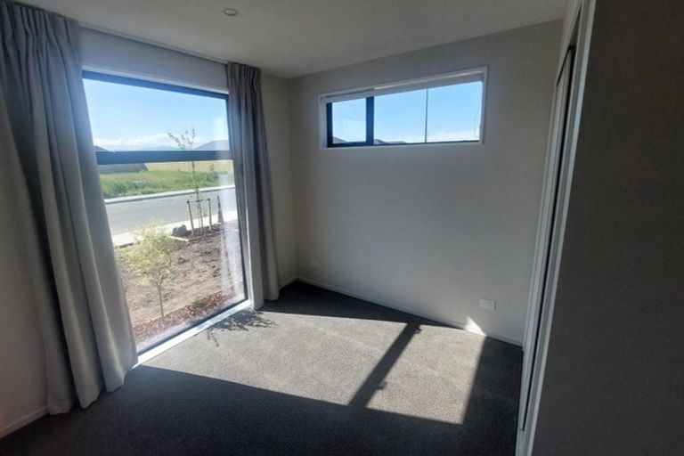 Photo of property in 8 Henshaw Street, Woodend, 7610