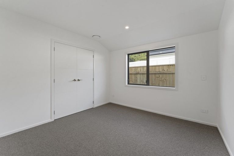 Photo of property in 18 Karearea Avenue, Waikanae, 5036